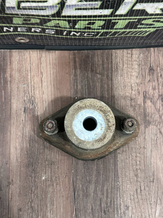 2017-2022 FORD F250 F350 F450 PASSENGER RIGHT CAB MOUNT OEM HC3C-2500192