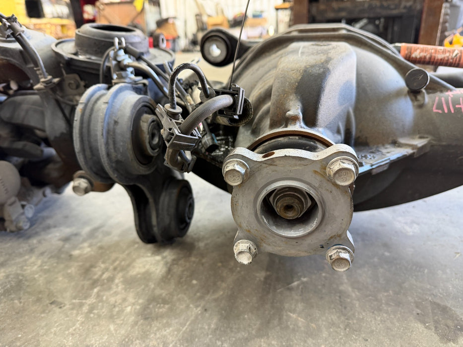 2021 RAM 2500 3500 3.73 FRONT AXLE 4X4 58K MILES 2019-2024 COMPLETE WITH ARMS