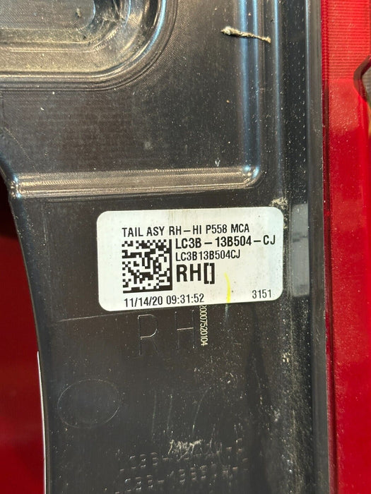 2020 2021 2022 FORD F250 F350 F450 PASSENGER PLATINUM LARIAT LED TAIL LIGHT OEM