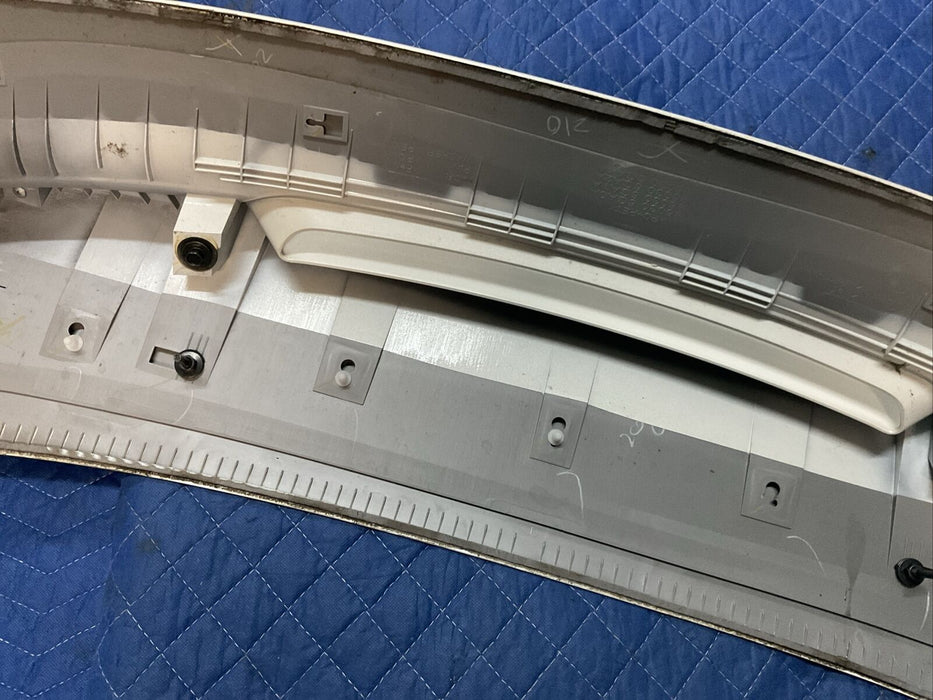 2018 NISSAN 370Z NISMO PEARL WHITE TRUNK SPOILER WING 96030 6GA0A