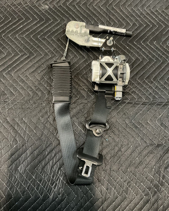2018 2019 FORD F250 F350 F450 FRONT PASSENGER RH SEAT BELT RETRACTOR