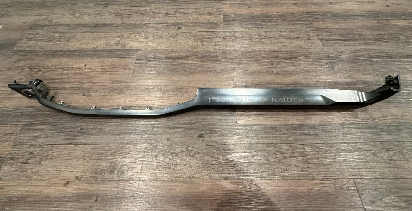 2023-24 FORD F350 SUPERDUTY DASH DASHBOARD MOULDING PANEL OEM *COSMETIC FLAW*
