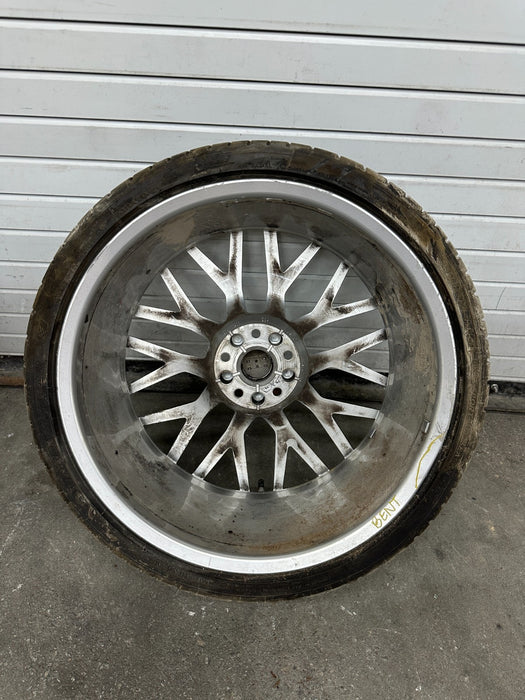 2017 AUDI R8 FRONT WHEEL RIM TIRE 245/30 20X8.5 OEM *BENT/READ*