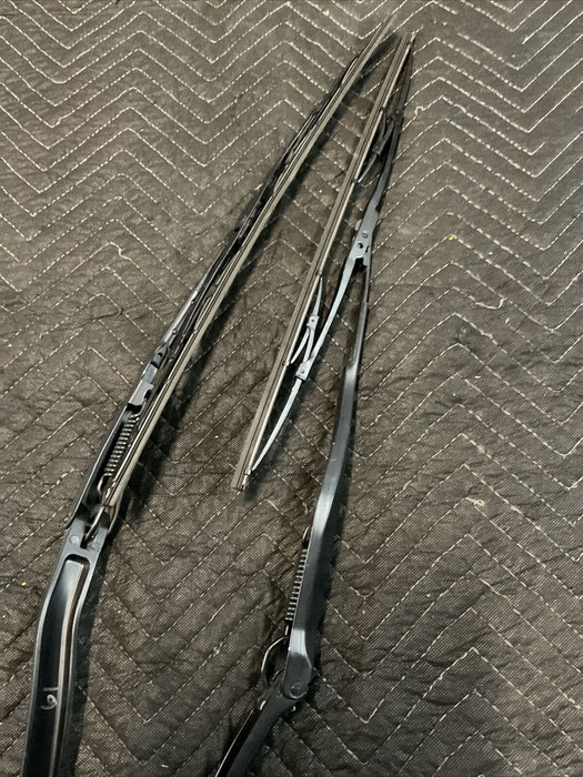 2014 NISSAN 370Z CONVERTIBLE WINDSHIELD WIPERS OEM 2009-2020