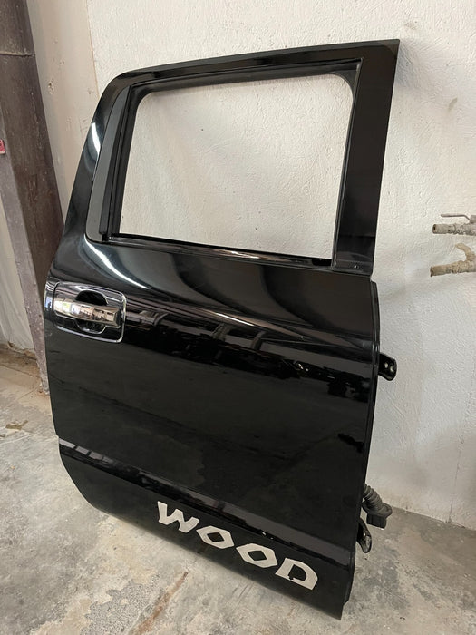 2016-2019 NISSAN TITAN XD REAR RIGHT PASSENGER DOOR SHEEL ASSEMBLY BLACK OEM