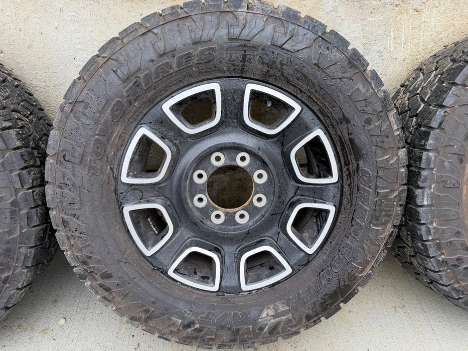 2024 FORD F250 F350 PLATINUM STOCK OEM WHEELS W/ TOYO OPEN COUNTRY A/T 295/65R20
