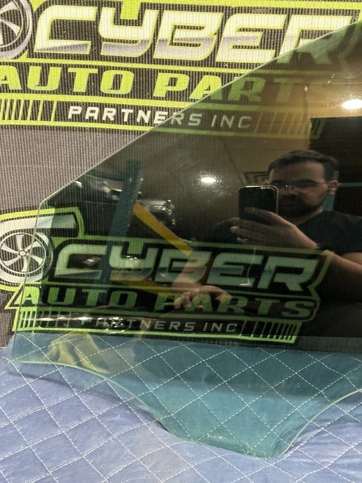 2021 AUDI R8 FRONT LEFT DRIVER SIDE WINDOW GLASS OEM