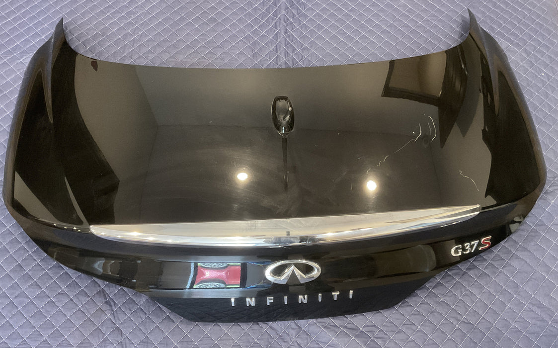 2013 INFINITI G37S COUPE REAR TRUNK DECK LID BLACK COMPLETE OEM~SCRATCHES~