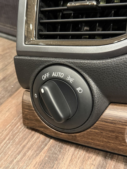 2017 NISSAN TITAN XD RESERVE CLUSTER TRIM AIR VENT TRIM ASSEMBLY OEM