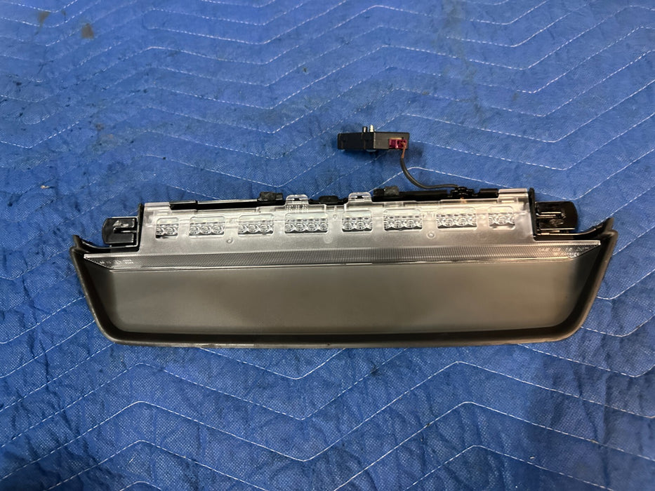 2020 BMW M8 COMPETITION F92 G16 OEM REAR HIGH MOUNT 3RD BRAKE STOP LIGHT LAMP