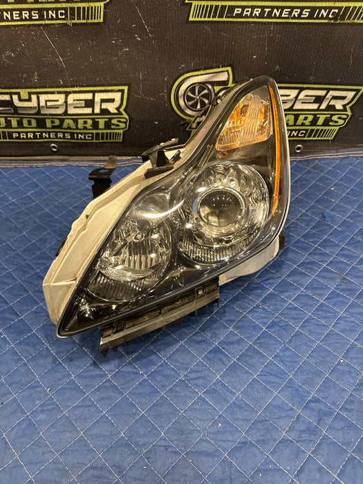 2009-2011 INFINITI G37 COUPE DRIVER LEFT HEADLIGHT BLACK HOUSING OEM *BLEMISH 4*