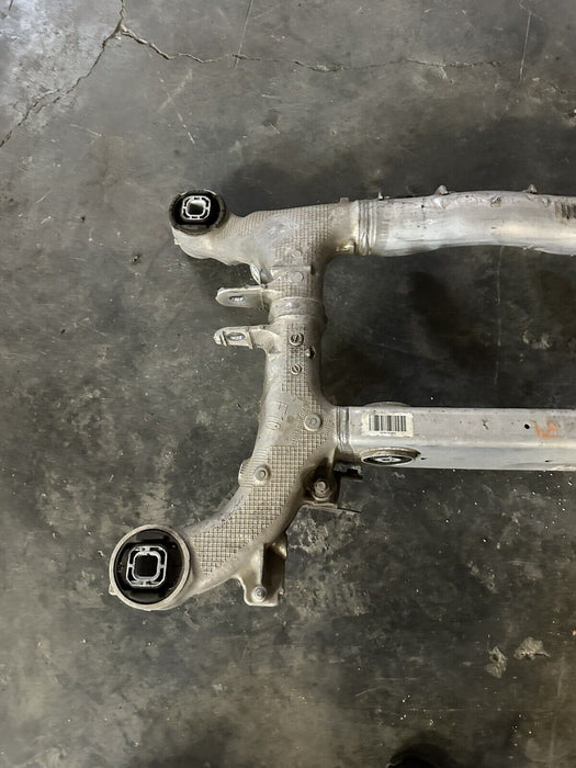 2011 BMW 550i F10 5 SERIES 4.4L REAR SUBFRAME CRADLE CROSSMEMBER 6793803