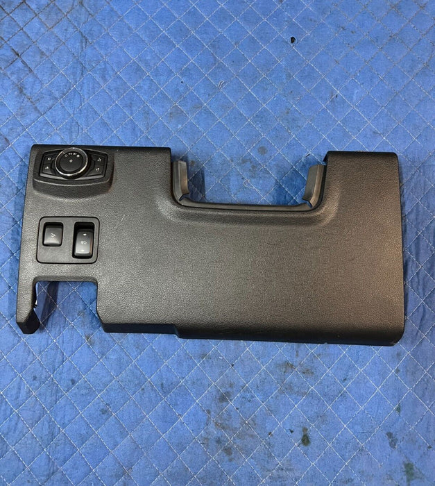 2018 2019 FORD F250 F350 PLATINUM DRIVER SIDE LOWER DASH KNEE PANEL TRIM OEM