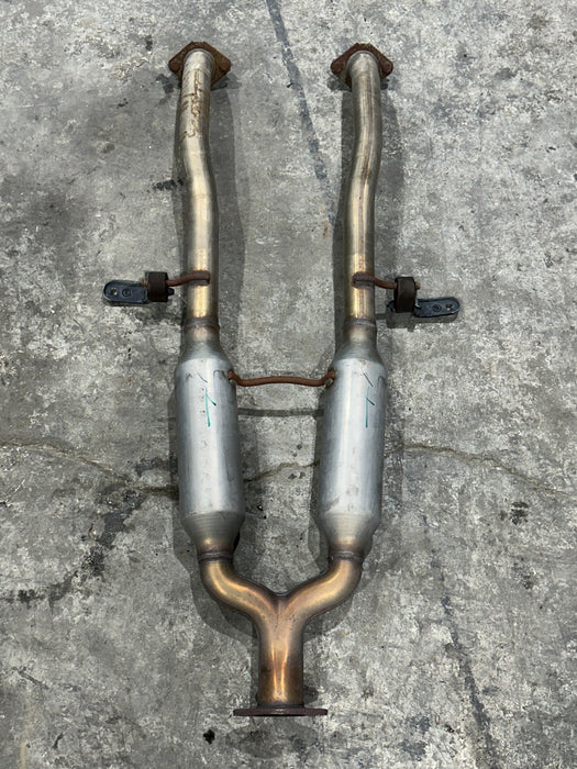 2013 NISSAN 370Z H MID EXHAUST PIPE OEM