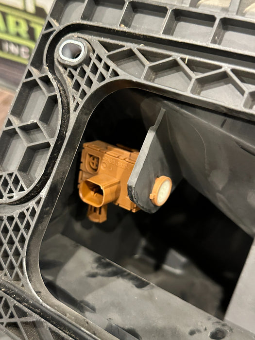 2017-18 AUDI R8 OUTLET INTAKE AIR DUCT MANIFOLD OEM 4S1 815 459