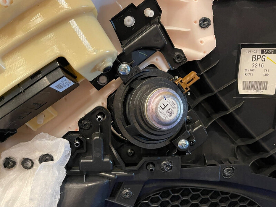 2017 INFINITI Q50 RED SPORT FRONT PASSENGER RIGHT DOOR PANEL ASSEMBLY OEM