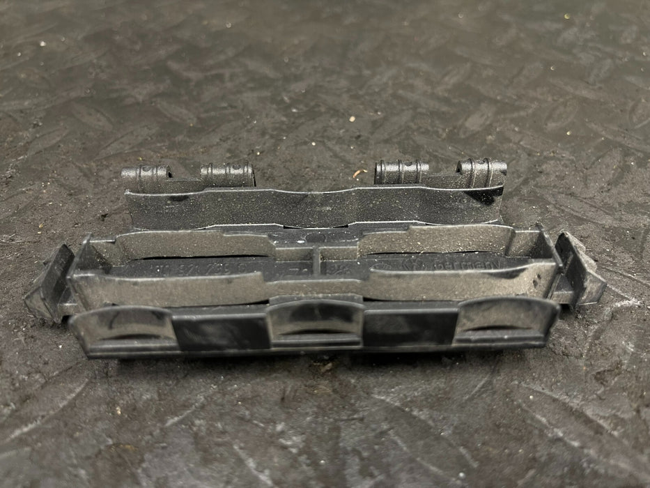 PORSCHE 718 982 BOXSTER S DASH TRIM OEM 991-552-388-03
