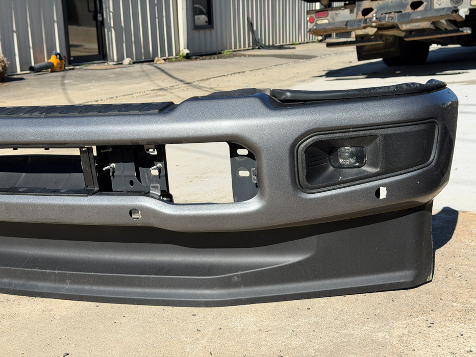 2023 2024 2025 2026 FORD F250 F350 CARBONIZED GREY FRONT BUMPER ASSEMBLY OEM