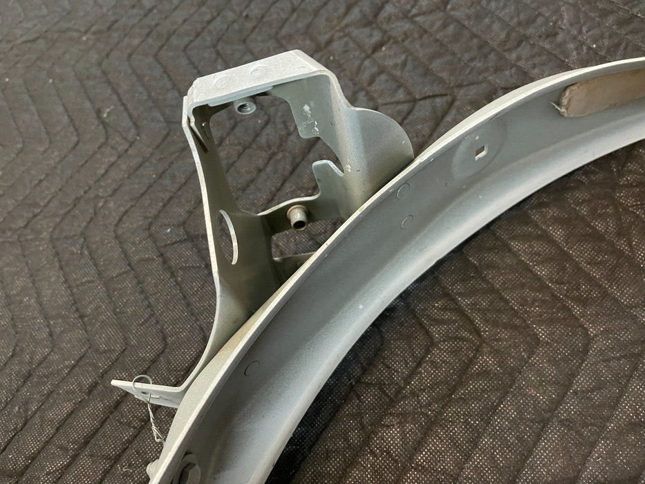 2017 AUDI R8 V10 INNER FENDER LINER WHEEL ARCH FENDER BRACKET OEM *SL BEND/READ*