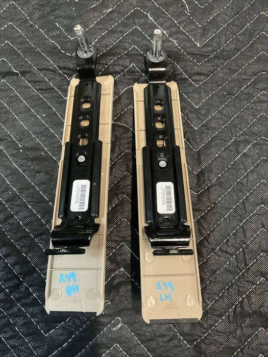 2018 FORD F250 F350 F450 LARIAT B PILLAR SEAT BELT ADJUSTER BRACKETS PAIR