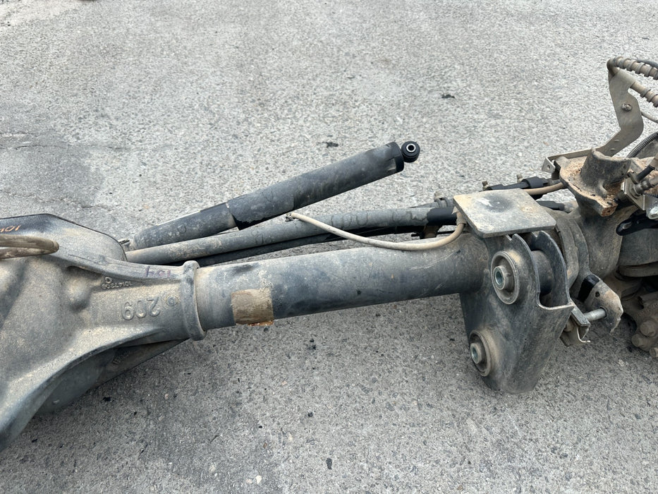 2023 2024 FORD F250 F350 FRONT AXLE DIFFERENTIAL ASSEMBLY (3H) 3.31 24K MILE 4X4