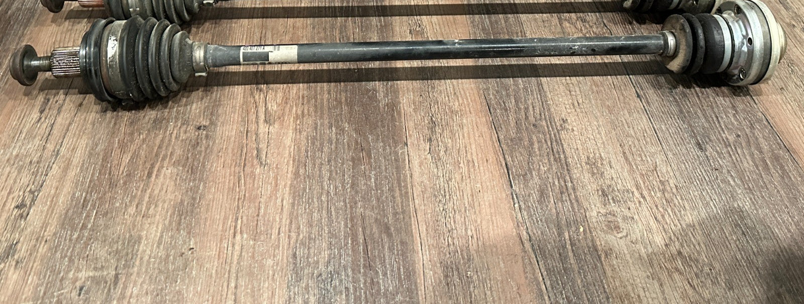 2017 AUDI R8 SPYDER GALLARDO FRONT LEFT CV AXLE SHAFT OEM 420 407 271 A