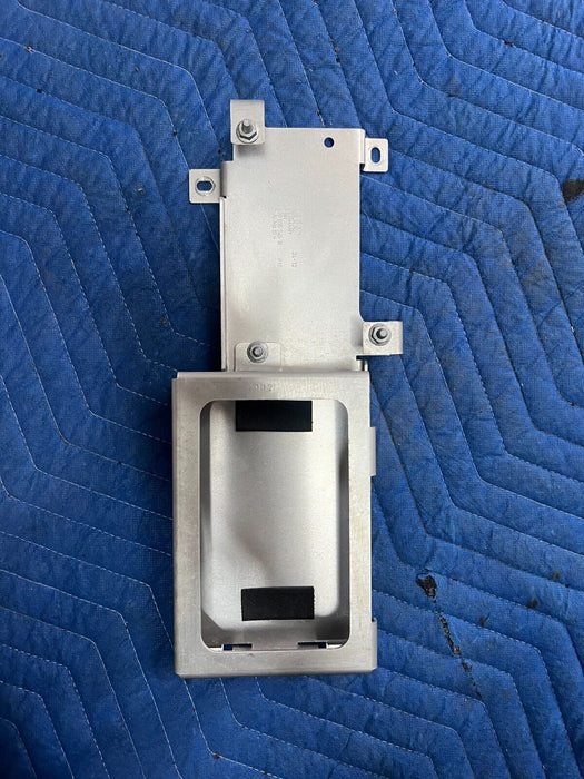 2012 AUDI R8 CONTROL BOX BRACKET 420035545B 420 035 545 B