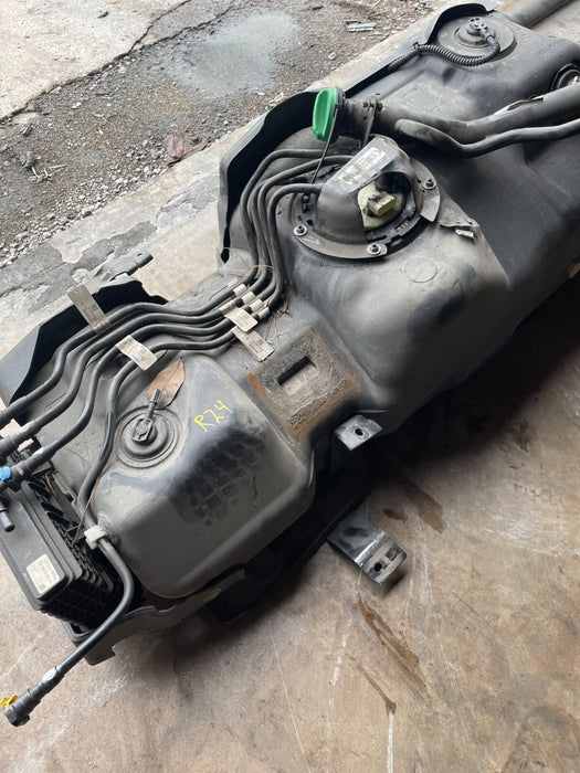 2017-2021 FORD F250 DIESEL FUEL TANK COMPLETE OEM 45K MILES
