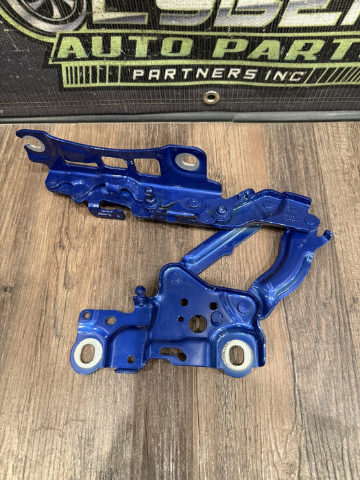 2024 BMW M3 M4 G80 G82 DRIVER PASSENGER RIGHT HOOD HINGE OEM 7450590