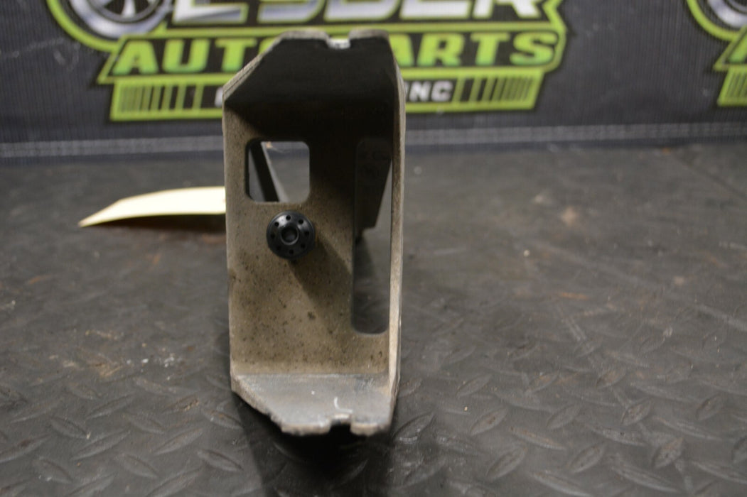 2007 CORVETTE C6 ABS BRAKE PUMP BRAKET 25K MILES