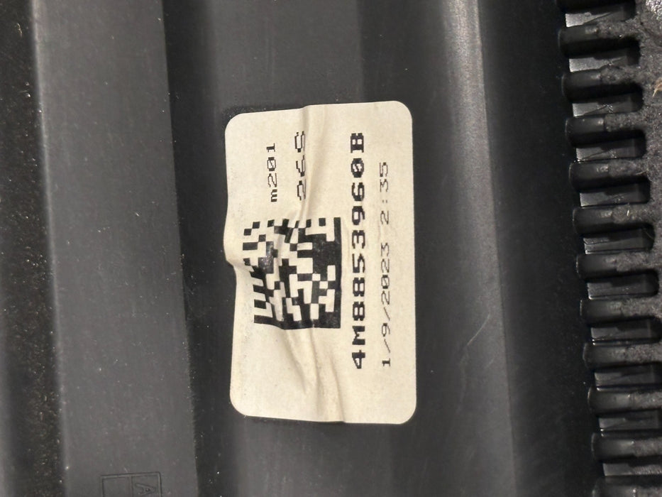 2020 AUDI RS Q8 FRONT RIGHT LOWER DOOR MOLDING CARBON FIBER TRIM OEM 4M8 853 960