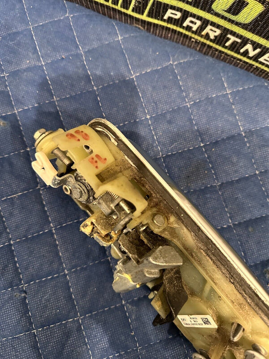 2017-2022 FORD F250 F350 F450 LIMITED FRONT DRIVER LEFT DOOR HANDLE (UG) OEM