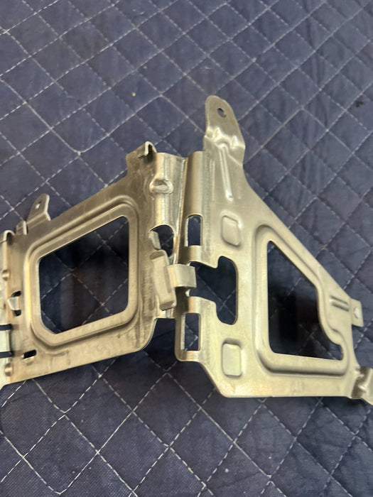 2015 MERCEDES-BENZ C63S AMG SEDAN TRANSMISSION CONTROL MODULE BRACKET 2055451340