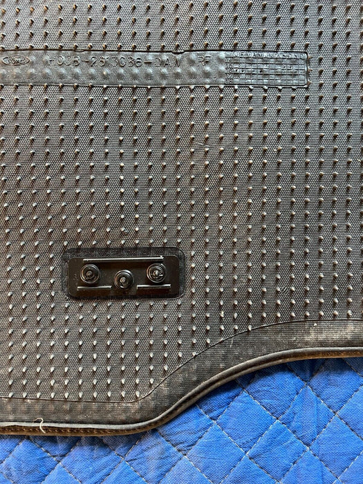 2019 FORD F250 F350 F450 PLATINUM FRONT RIGHT PASSENGER FLOOR CARPET MAT OEM