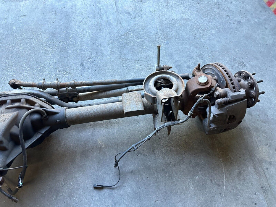 2012 RAM 3500 DUALLY DRW FRONT AXLE ASSEMBLY 4X4 32K MILES 4.10 RATIO 2010 2011