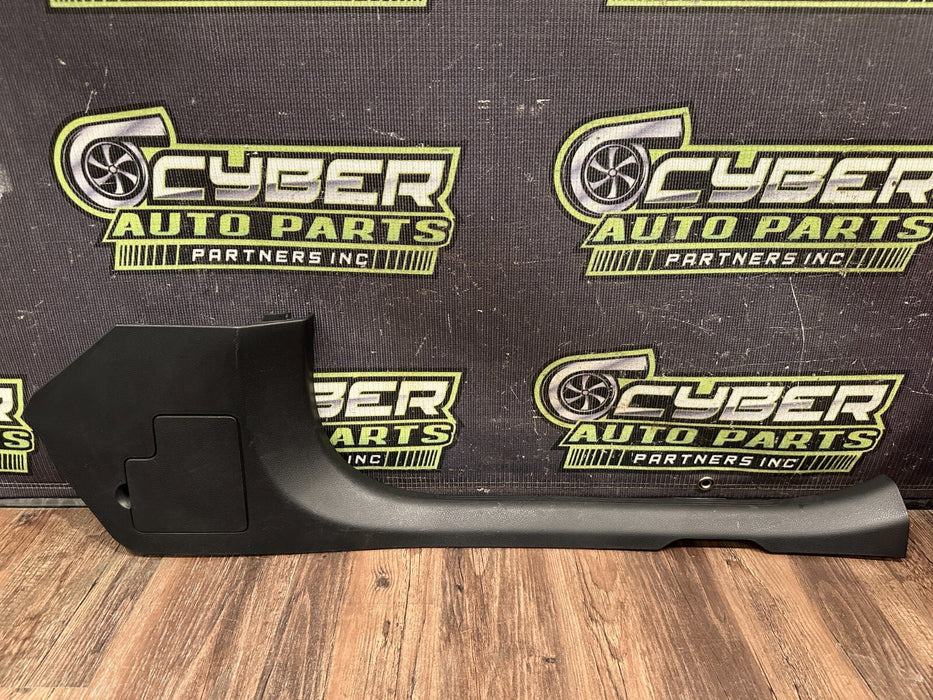 2015 MERCEDES BENZ C63S AMG EDITION 1 FRONT RIGHT DOOR SILL SCUFF PANEL OEM READ