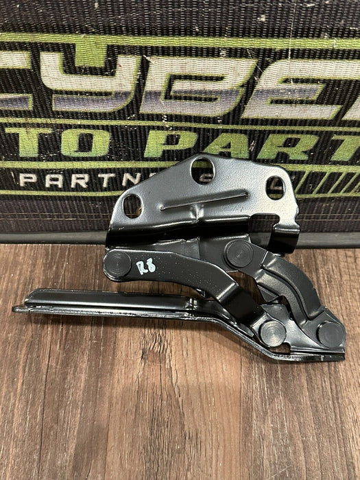 2017-2018 AUDI R8 FRONT DRIVER LEFT BLACK HOOD HINGE OEM GENUINE *BRAND NEW*