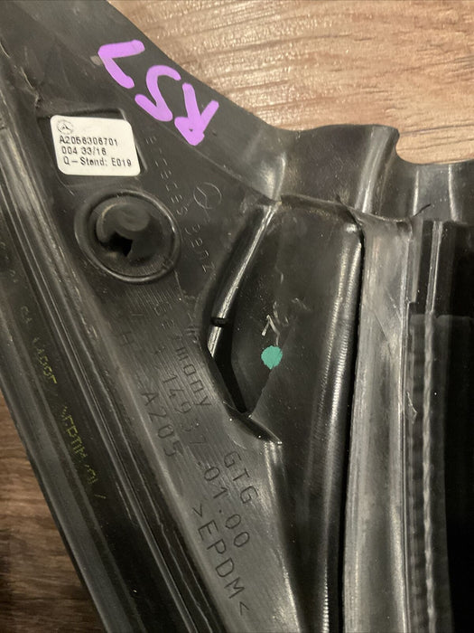 2017 MERCEDES-BENZ C63 AMG CABRIOLET FRONT WINDSHIELD RUBBER SEAL A2056306701