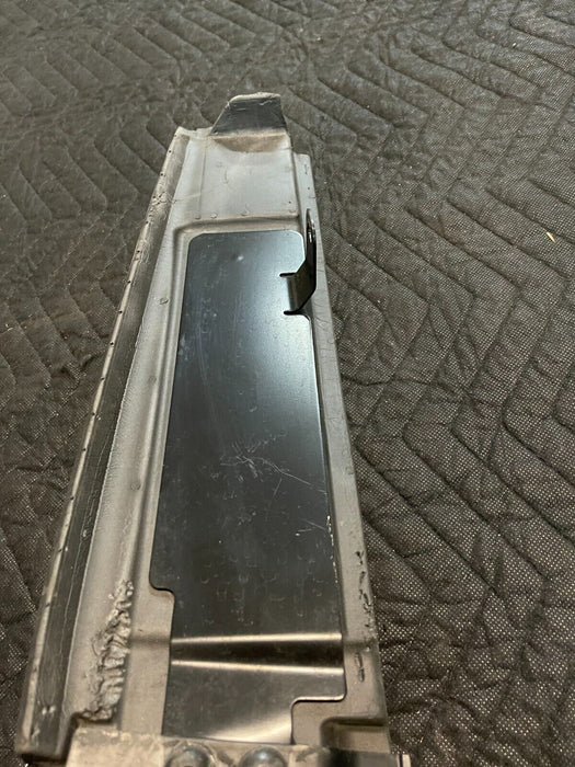 2017 AUDI R8 FRONT LEFT RIGHT INNER FENDER PANELS OEM