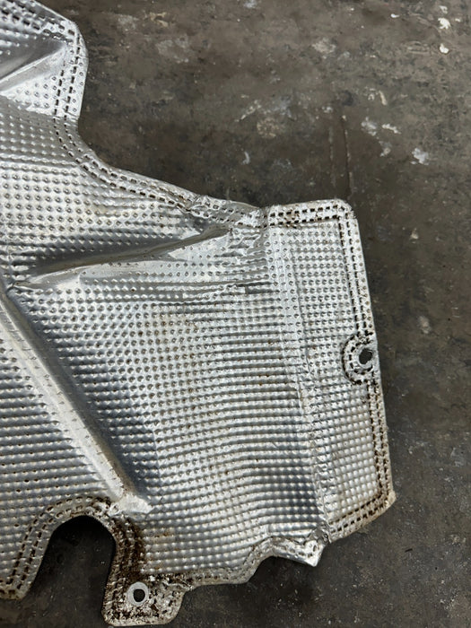 2014 AUDI R8 PASSENGER RIGHT RH REAR LOWER HEAT SHIELD 420 825 742 F OEM