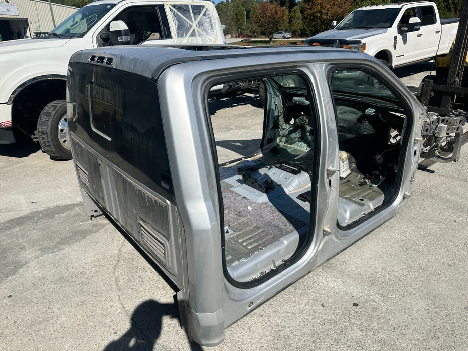 2017 2018 2019 FORD F250 F350 F450 PLATINUM CAB SHELL ASSEMBLY W/ ROOF CUT OUT