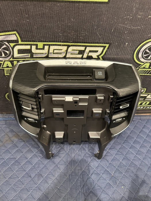 2024 DODGE RAM 3500 LARAMIE DASHBOARD 12' SCREEN DARK WOOD BEZEL W VENTS OEM