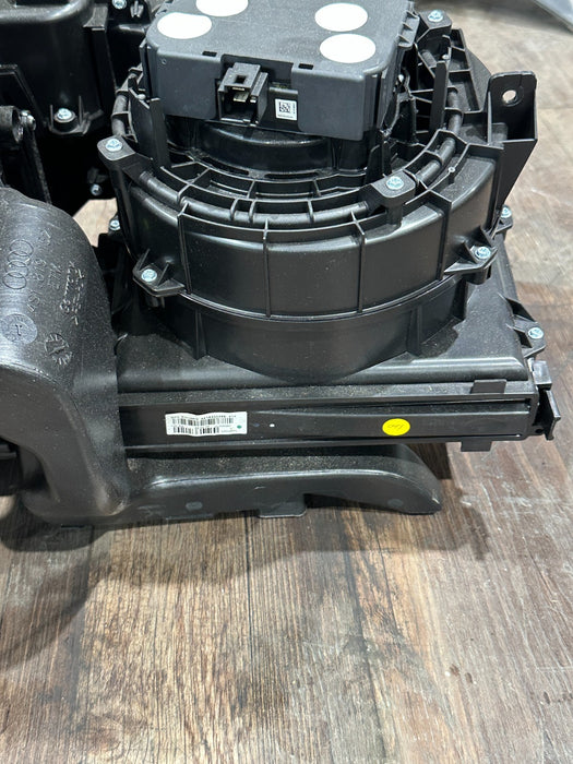 2017 AUDI R8 HVAC HEATER BLOWER HOUSING BOX OEM 4S1 820 005