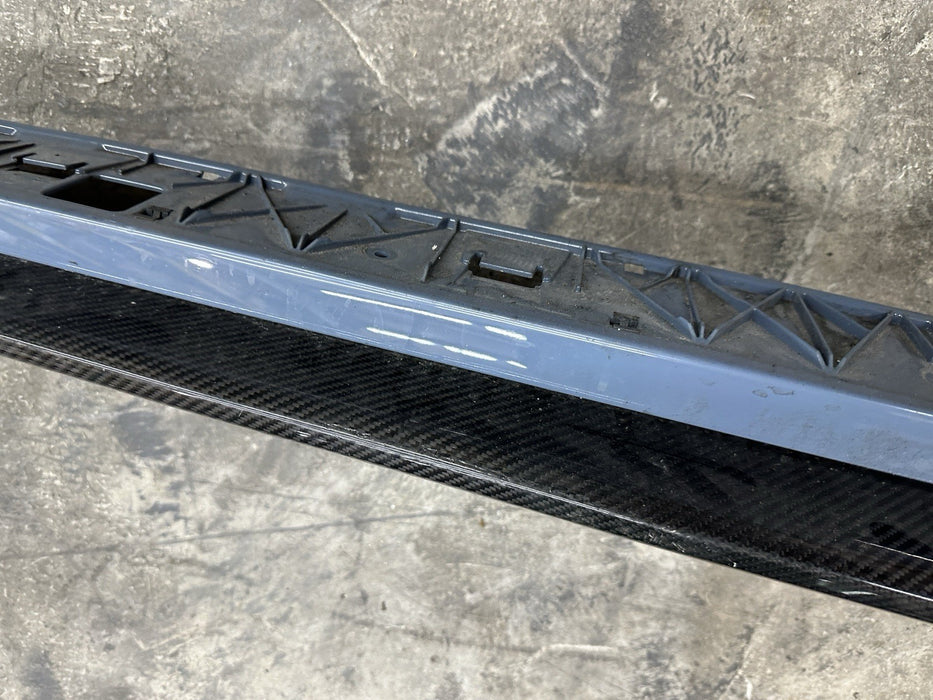 2021 AUDI R8 KEMORA GREY LEFT DRIVER CARBON FIBER SIDE SKIRT  *BURN DAMGE*