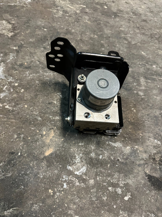 2024 FORD F250 F350 6.7L ANTI LOCK BRAKE ABS PUMP MODULE OEM RC3C-2B373-AB