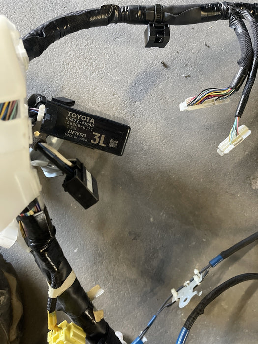 2014 TOYOTA PRIUS V BASE CHASSIS MAIN BODY FLOOR HARNESS OEM