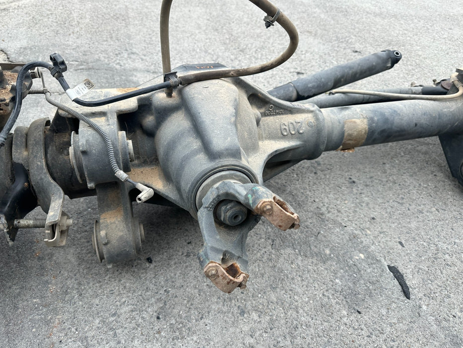 2023 2024 FORD F250 F350 FRONT AXLE DIFFERENTIAL ASSEMBLY (3H) 3.31 24K MILE 4X4