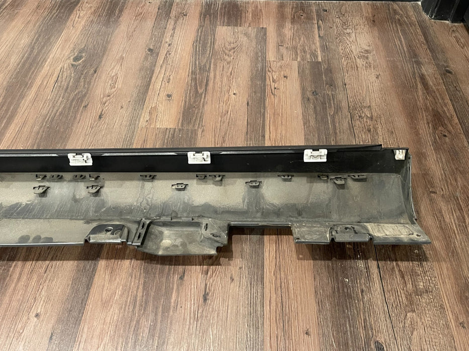 2019 MERCEDES-BENZ E63S AMG PASSENGER RIGHT SIDE SKIRT COMPLETE OEM *992*