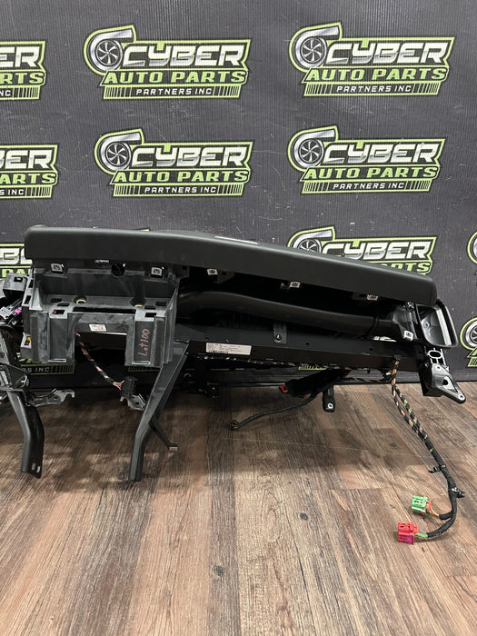 2017-18 AUDI R8 DASH DASHBOARD W BAG OEM *NEEDS UPHOLSTERING*