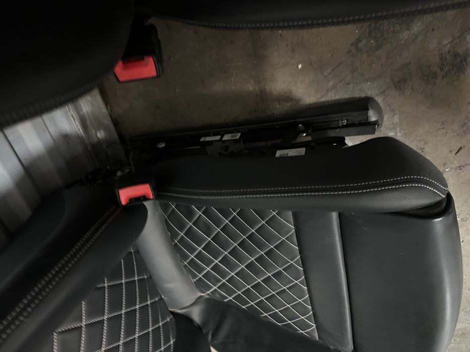 2017 2018 AUDI R8 PLUS SYPDER OEM GENUINE DIAMOND STITCHED SPORT SEATS